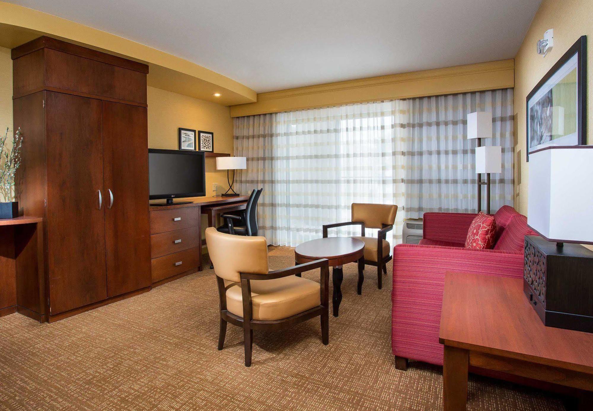 Courtyard By Marriott Peoria Ξενοδοχείο Εξωτερικό φωτογραφία